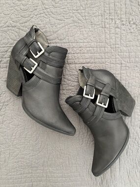 Charles by Charles David Short Black Ankle Boot with cut-out sides